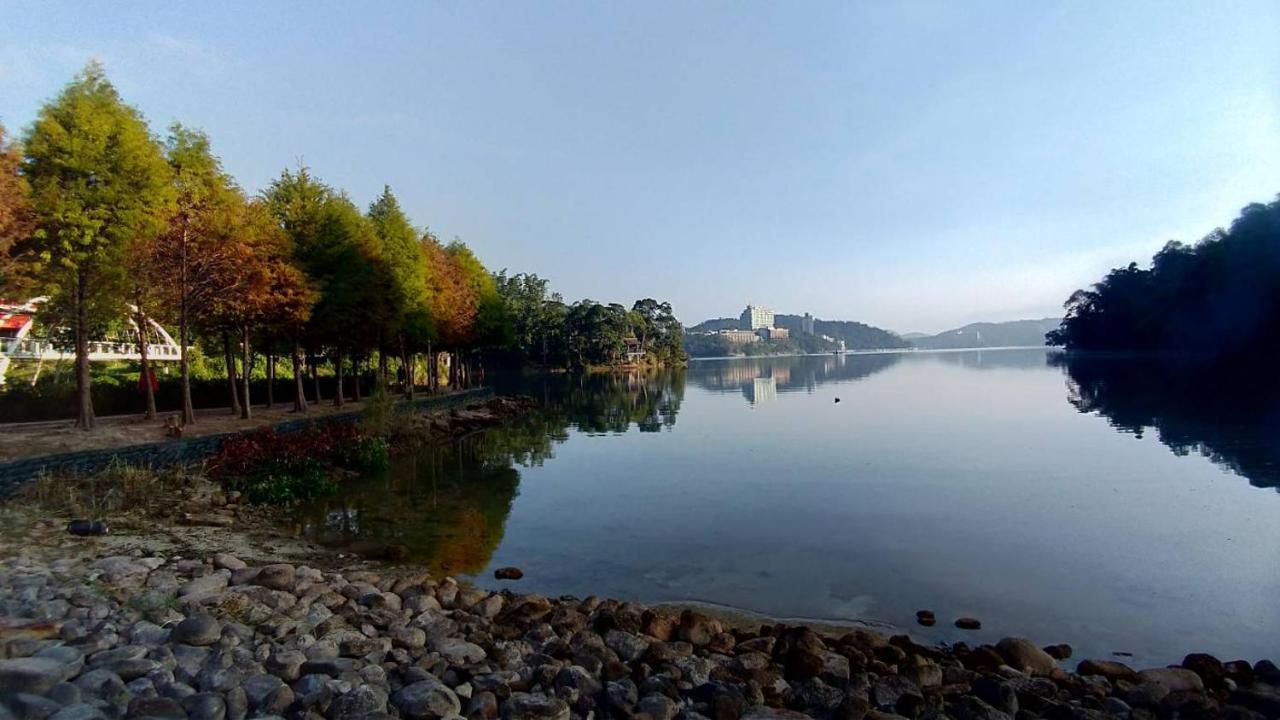 Sun Moon Lake Friday Inn Guest House Yuchi Exterior foto