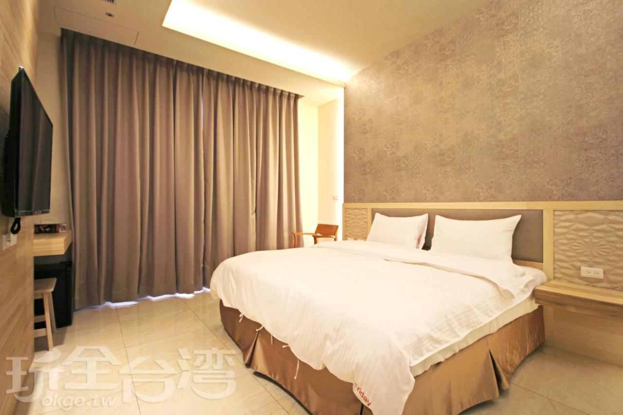 Sun Moon Lake Friday Inn Guest House Yuchi Exterior foto